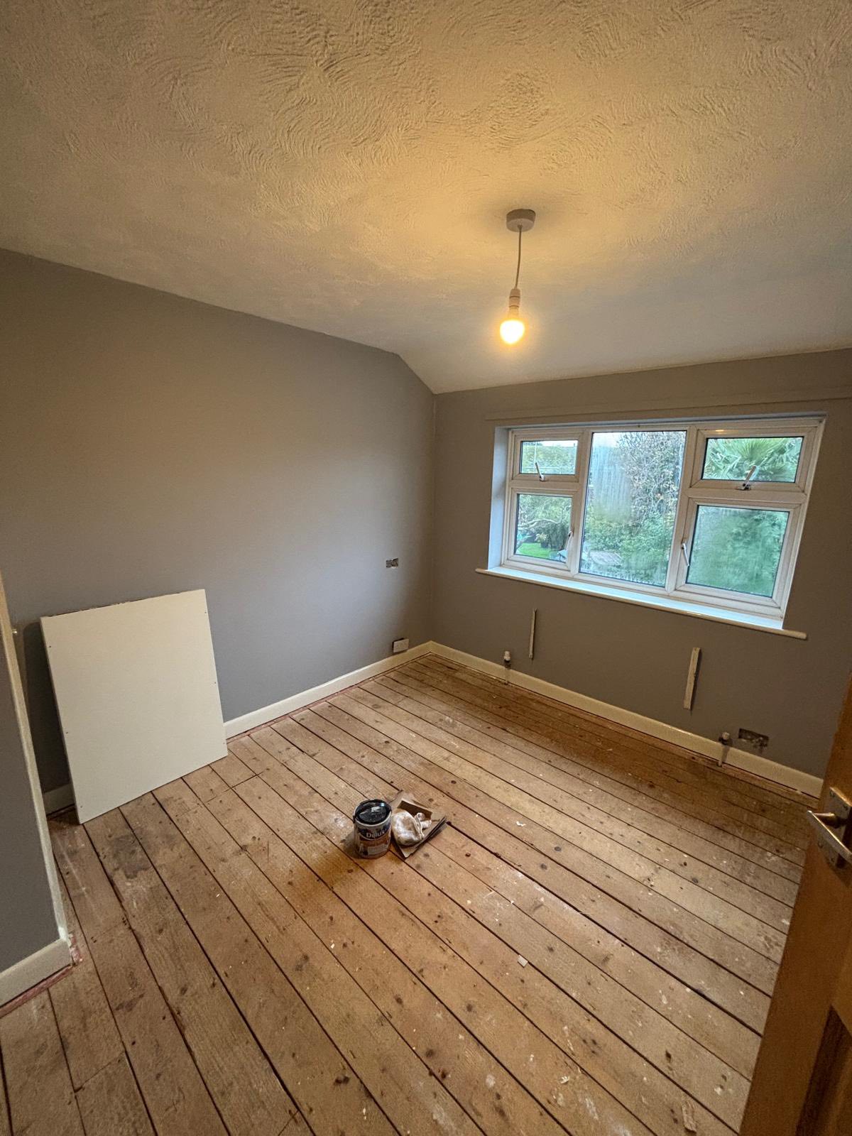 Room with freshly painted walls
